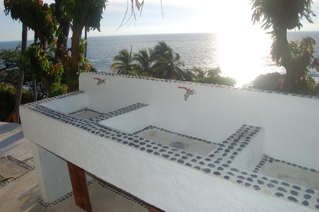 Cocos Camp Hotel อากาปุลโก ภายนอก รูปภาพ