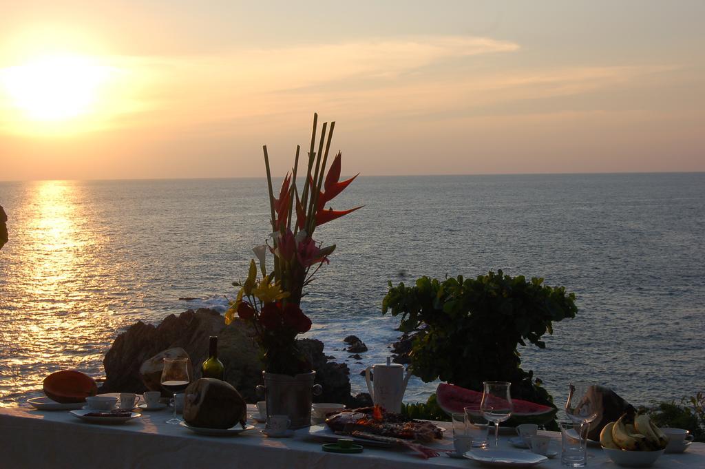 Cocos Camp Hotel อากาปุลโก ภายนอก รูปภาพ