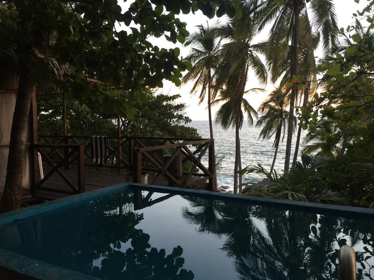 Cocos Camp Hotel อากาปุลโก ภายนอก รูปภาพ